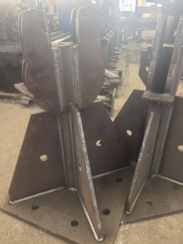 MC480 MCT480 MCD480 Bases Fixing Angle Tower Crane