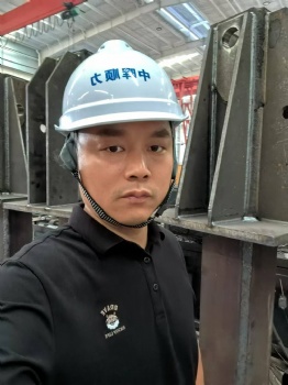 L68B telescopic attachment frame